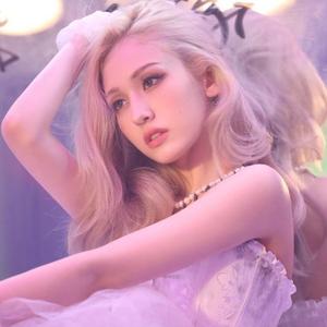 小12学生洗澡裸体视频网站
